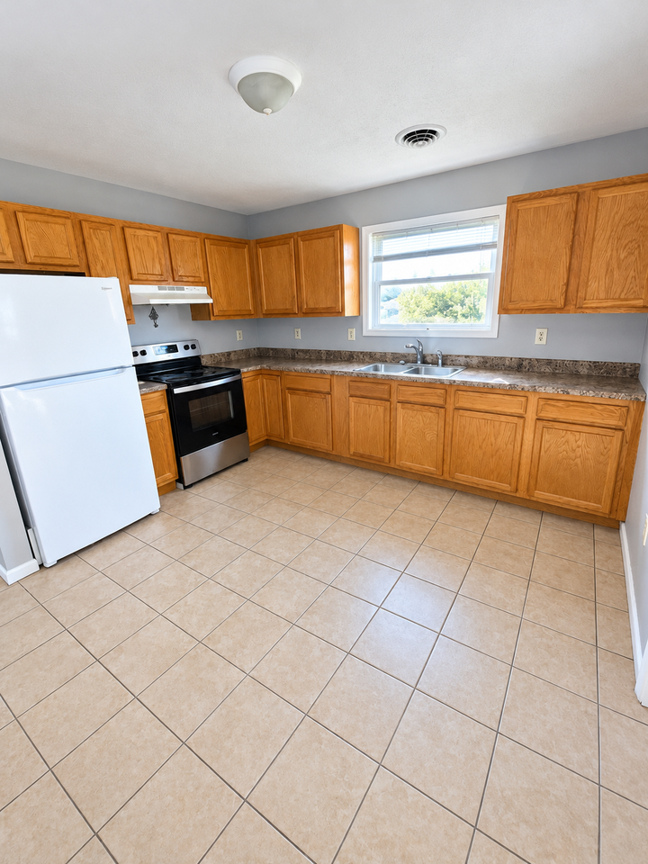 116 Project Rd #116-12 - Photo 3 of 8