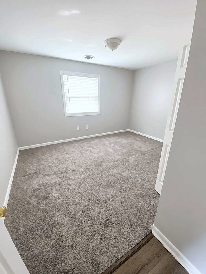 116 Project Rd #116-12 - Photo 4 of 8