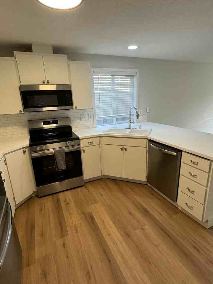 16401 NE 23rd St - Photo 6 of 29