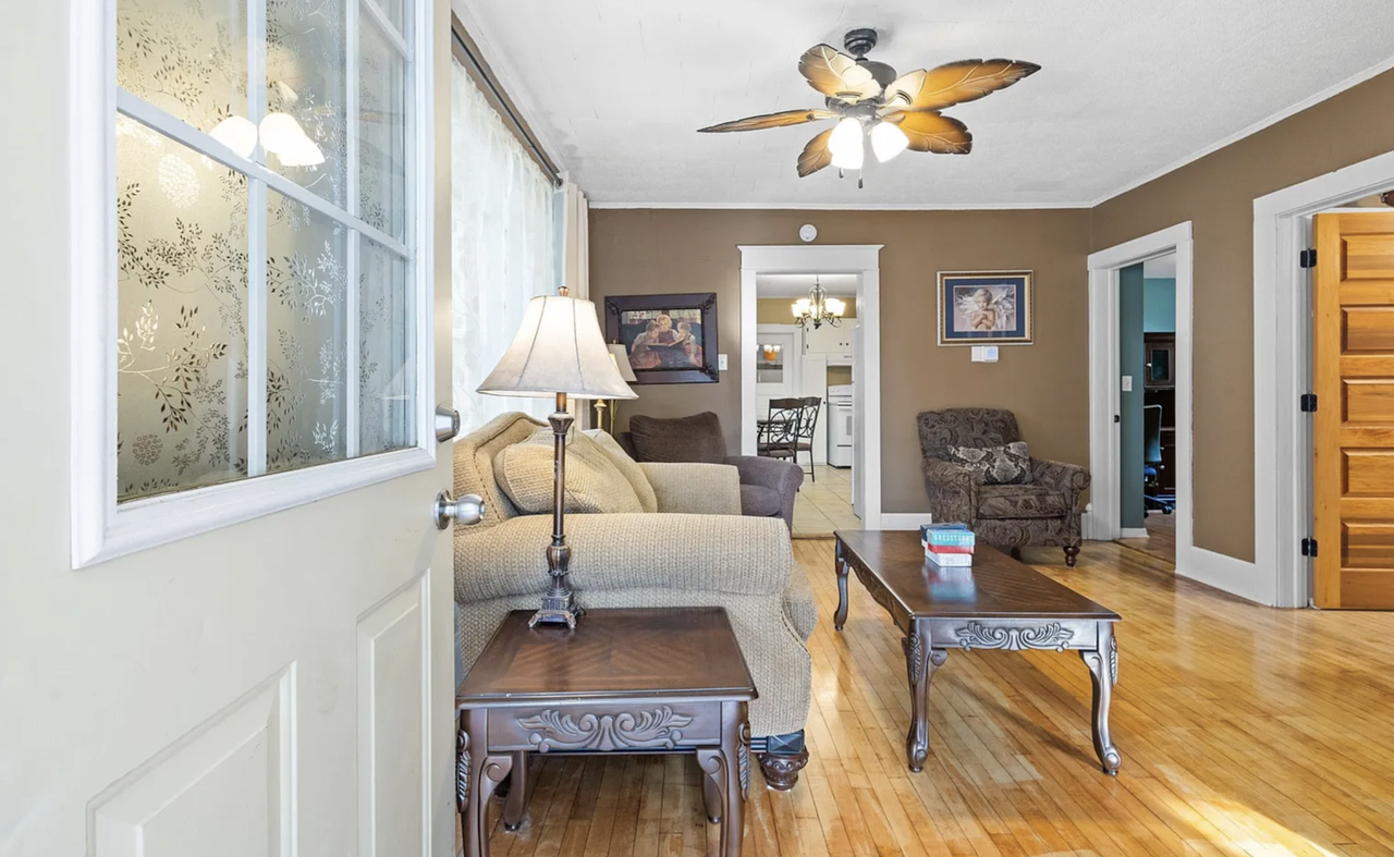 717 4th Street, Unit A - Photo 2 of 24