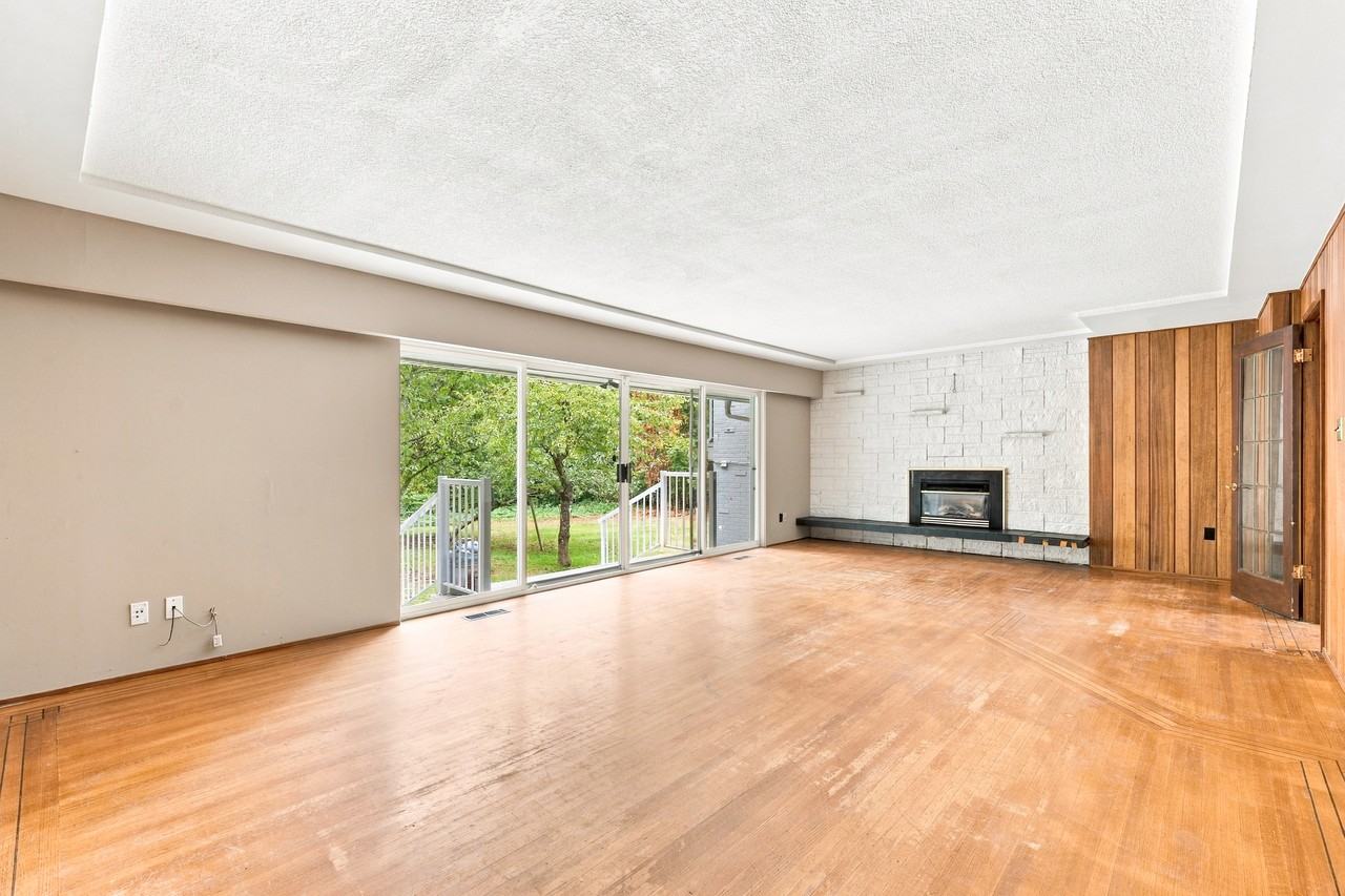 12342 New McLellan Road - Photo 6 of 35