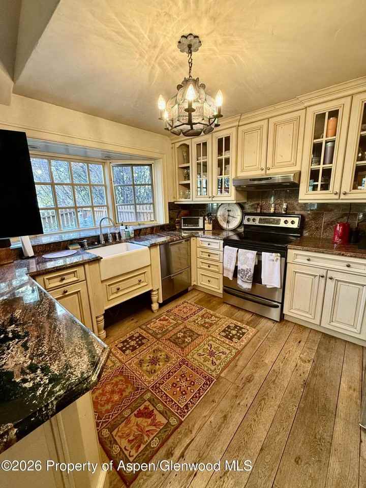 373 Sopris Creek Rd #3 - Photo 3 of 16