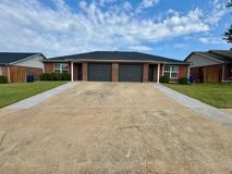 3406 Sw Landau Ct #2 - Photo 1 of 1