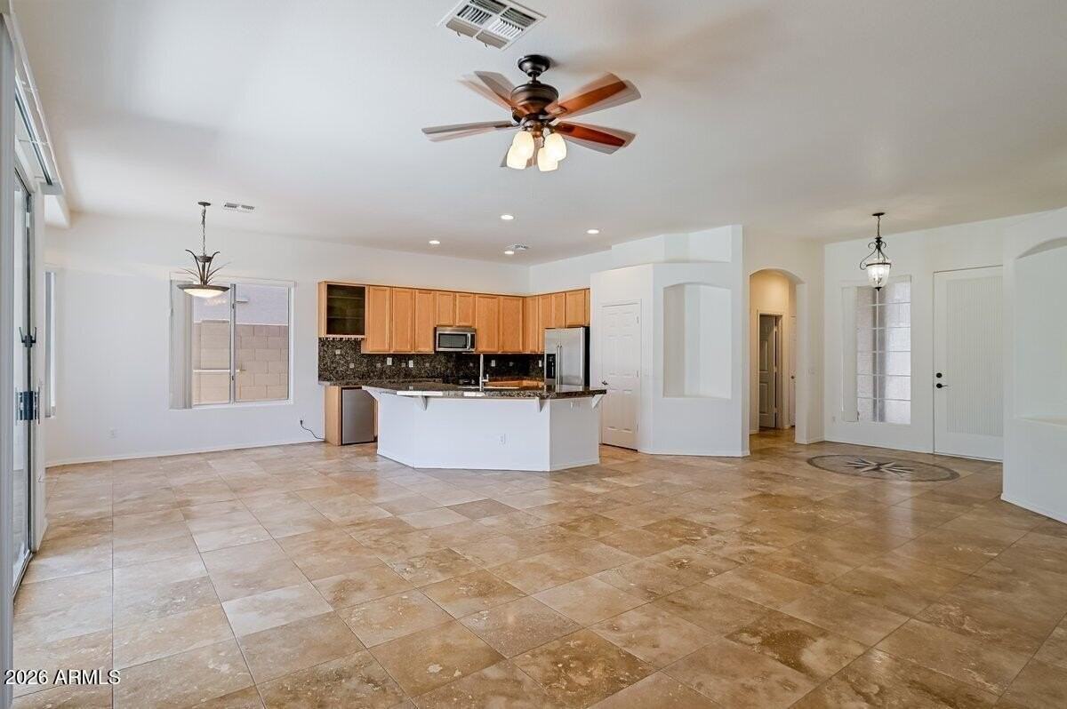 4254 E Molly Ln - Photo 2 of 24