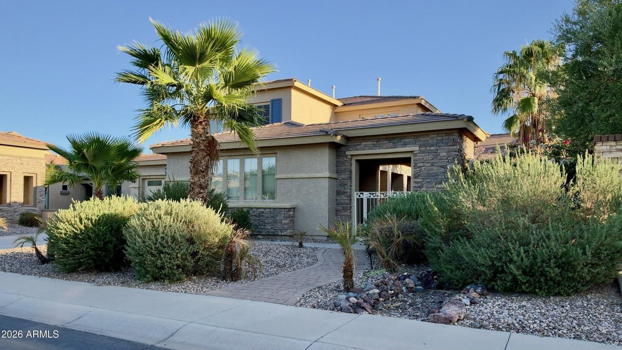 1345 E Lovebird Ct - Photo 3 of 40