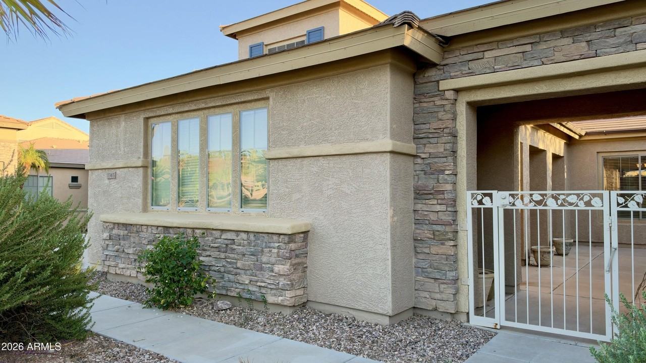1345 E Lovebird Ct - Photo 5 of 40