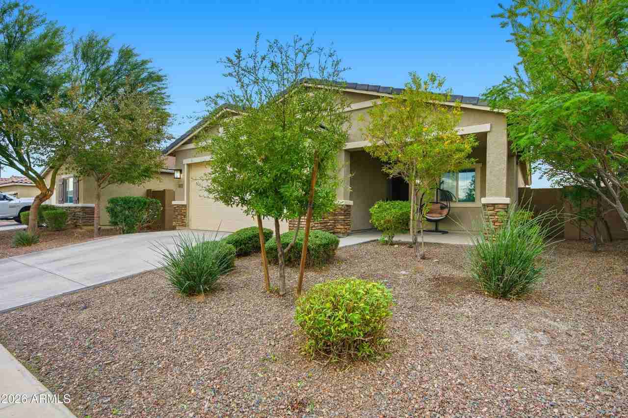 21359 W Alvarado Rd - Photo 2 of 40