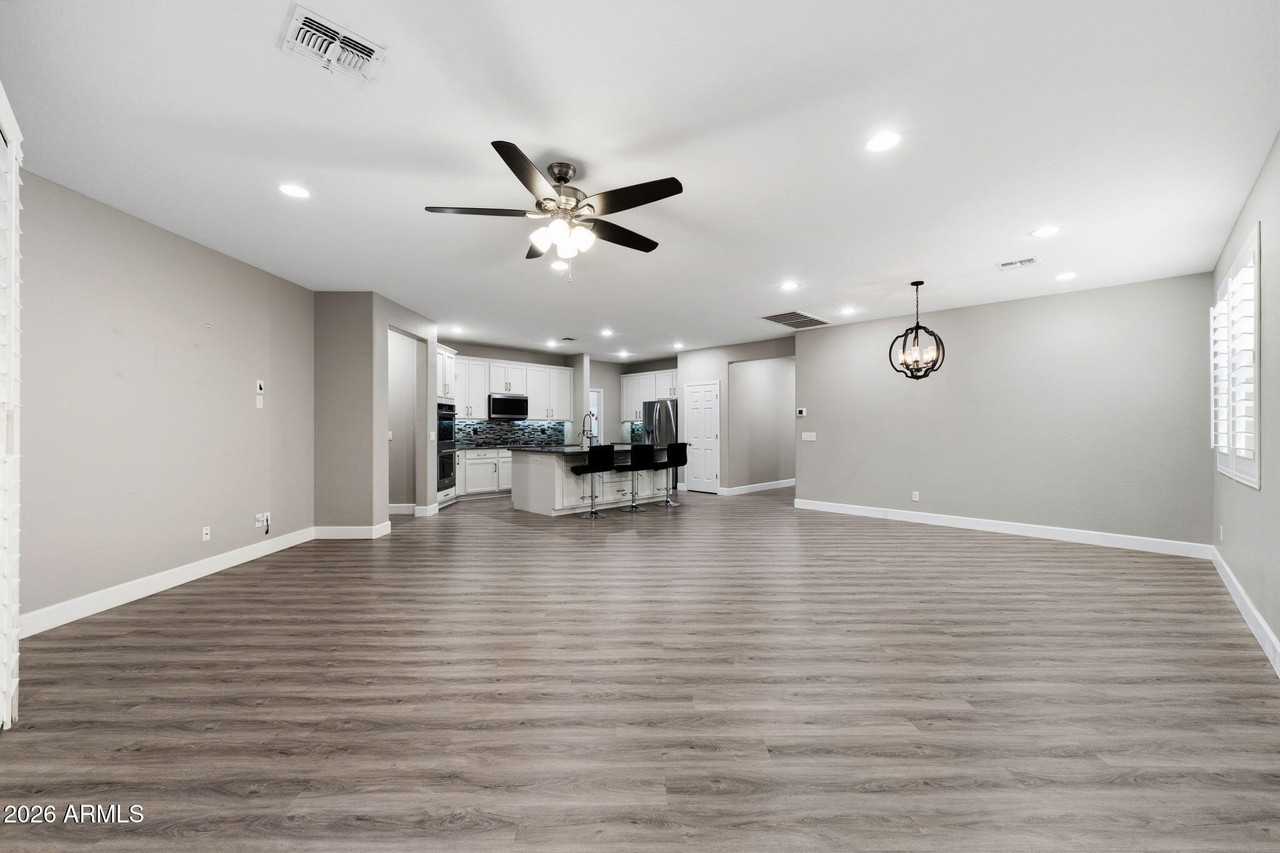 2763 S Cupertino Dr - Photo 3 of 18