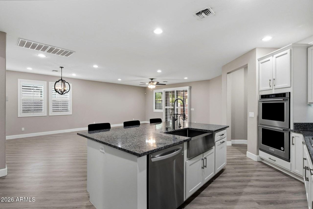 2763 S Cupertino Dr - Photo 6 of 18