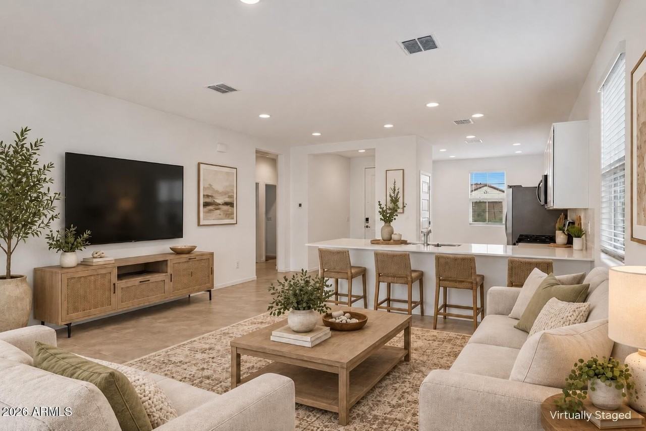 12565 W Levi Dr - Photo 2 of 15