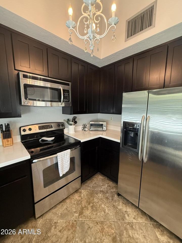 5714 N Scottsdale Rd - Photo 5 of 21