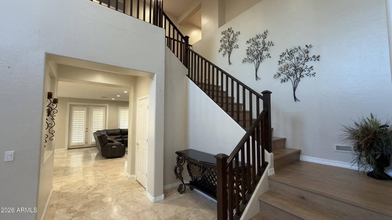 3903 E Lafayette Ave - Photo 5 of 49