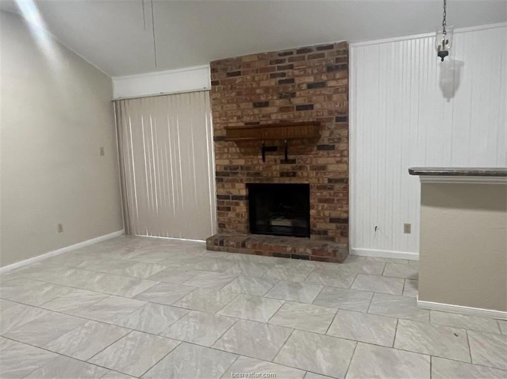 4011 Windswept Dr - Photo 2 of 11