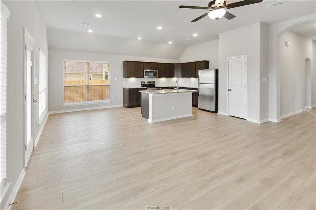 10603 Natural Pond Rd - Photo 5 of 28