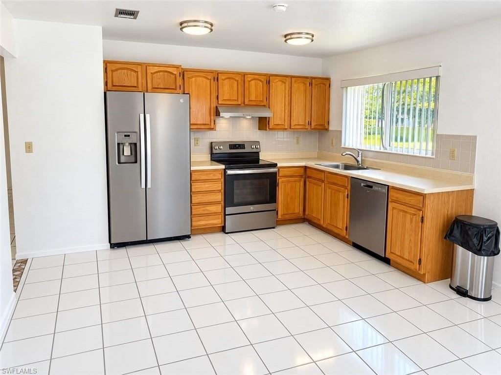 4031 S Edgewater Cir #27 - Photo 6 of 11