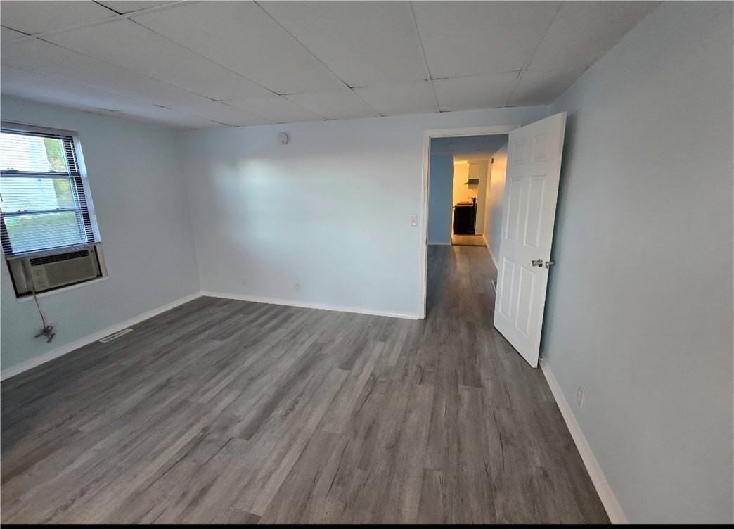15 Corrigan St #15B - Photo 4 of 12