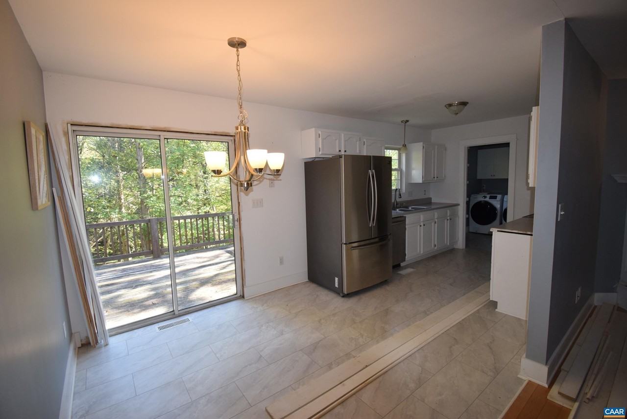 7 Pleasant View Ter - Photo 5 of 21