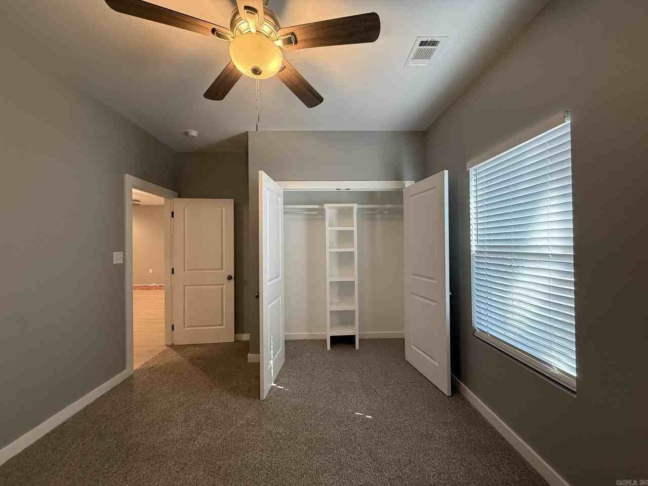 721 S Richards - Photo 4 of 13