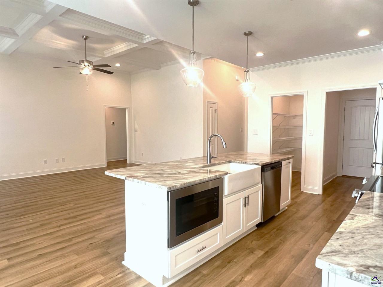 120 Fieldview Ln - Photo 6 of 40