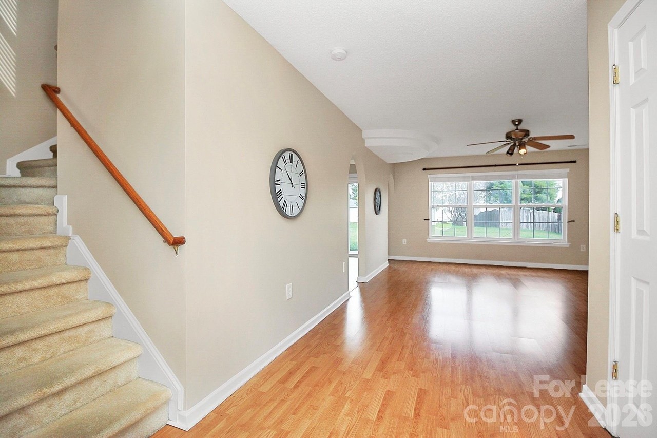 7115 Simbrah Way - Photo 4 of 35