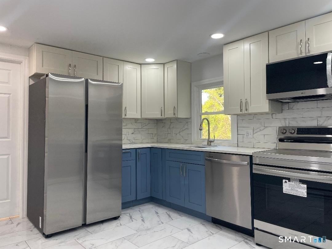 422 Gold Star Hwy - Photo 7 of 17