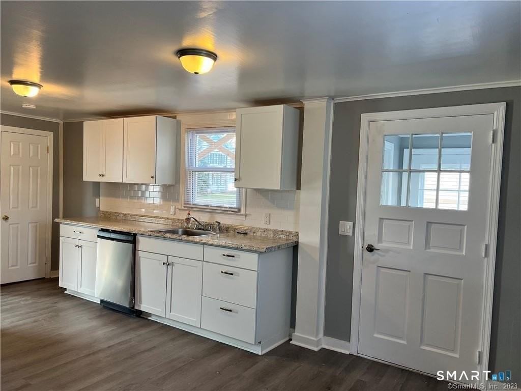 74 Cherry St - Photo 7 of 18