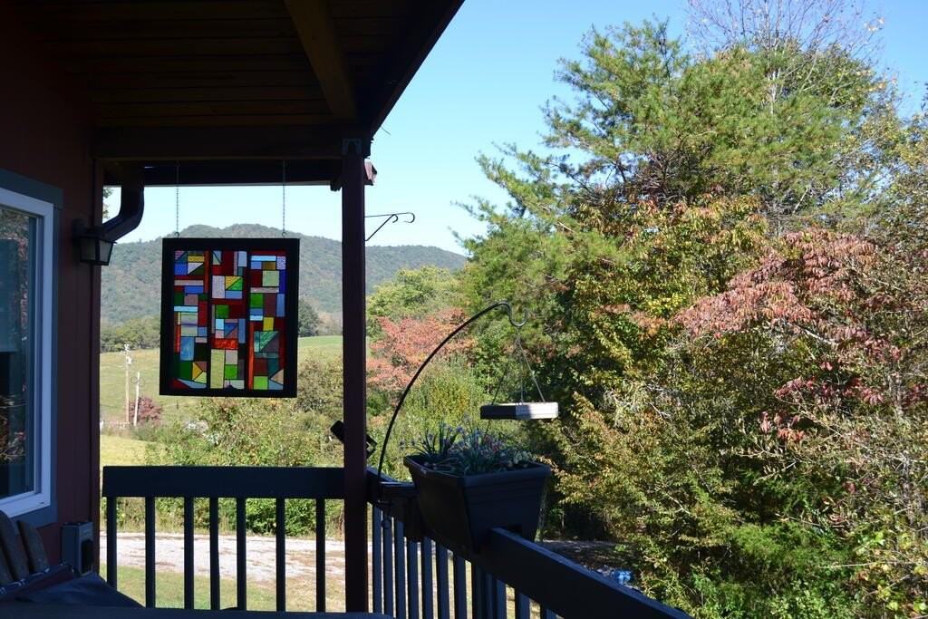 388 Rose Creek Rd - Photo 7 of 29