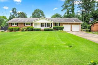 2866 London Court SE - Photo 1 of 1
