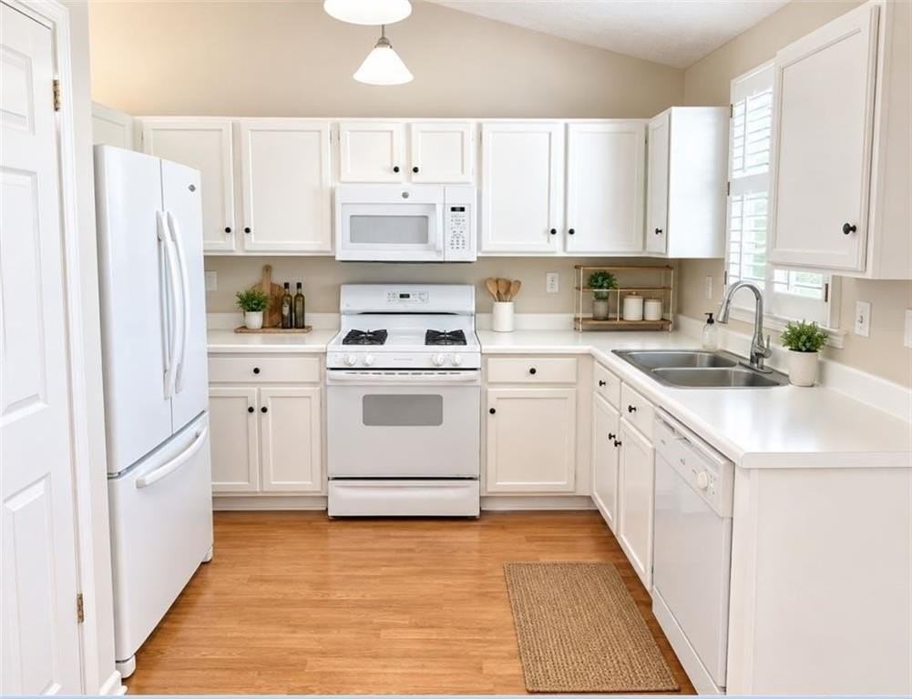 1595 Willow River Run - Photo 4 of 10