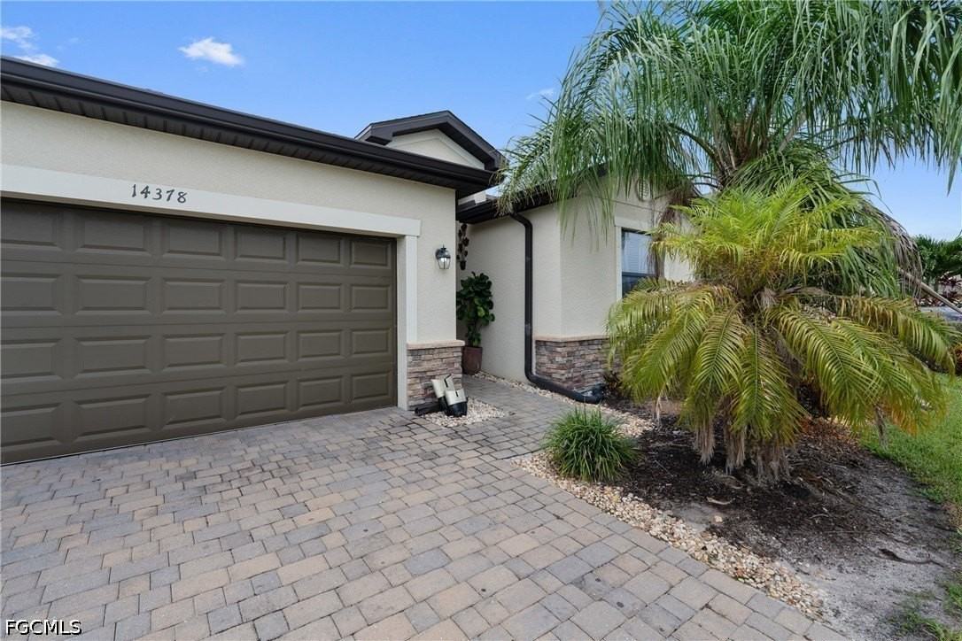 14378 Vindel Cir - Photo 4 of 36