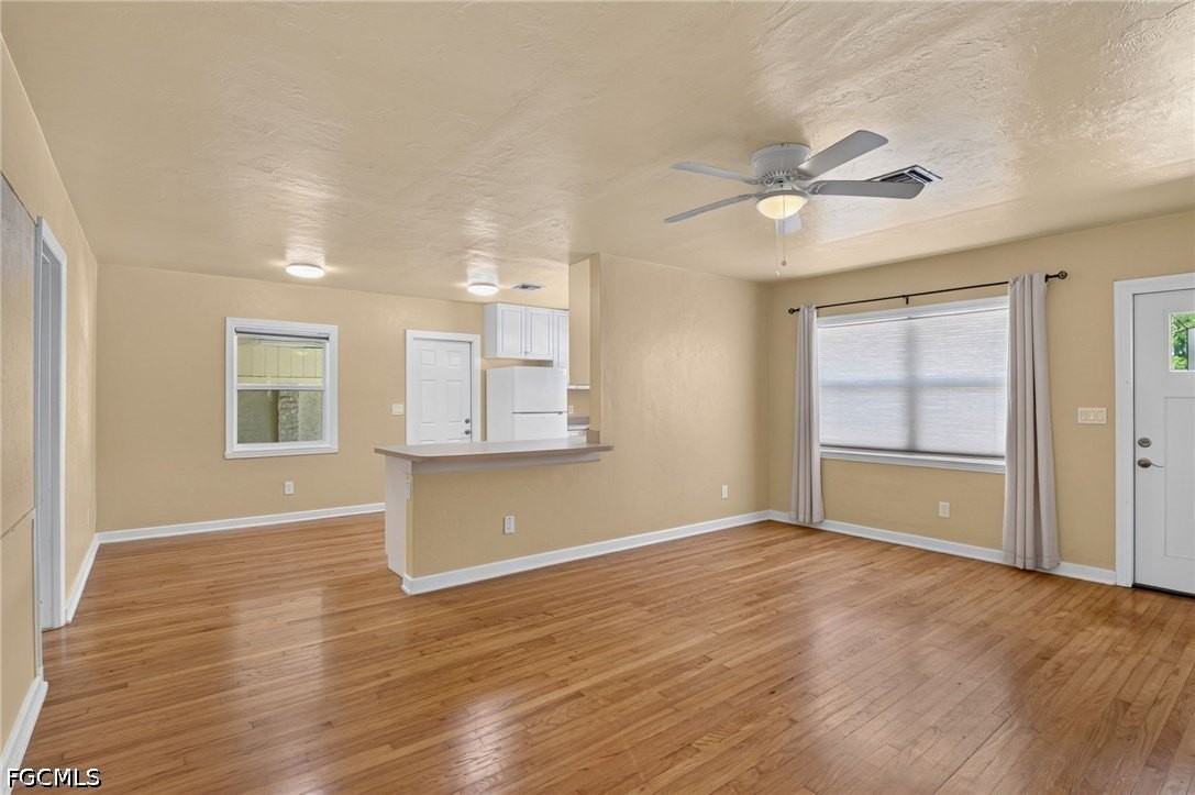 1484 Linhart Ave - Photo 6 of 28
