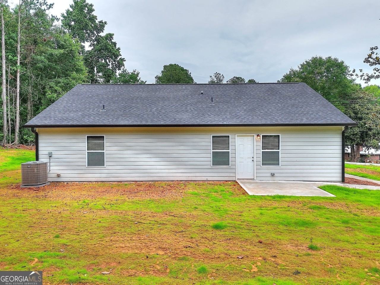 301 Carwood Dr - Photo 5 of 50
