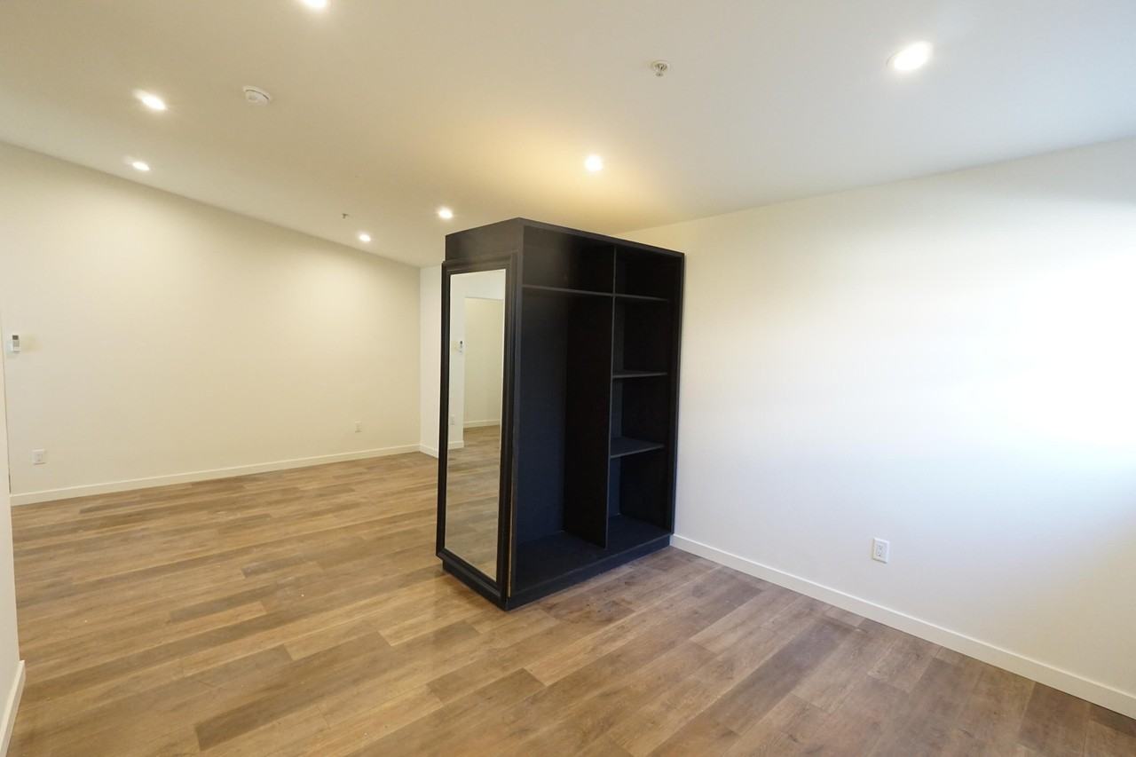 2821 8th Ave #1-2 - Photo 2 of 23