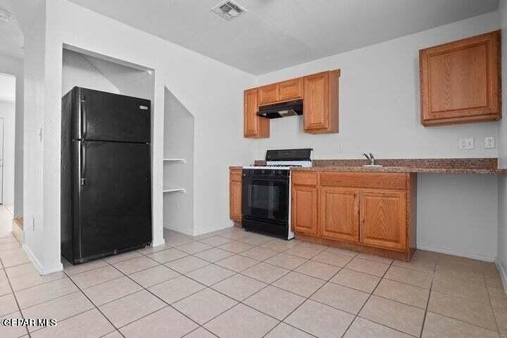 3906 Lincoln Ave #A - Photo 7 of 10
