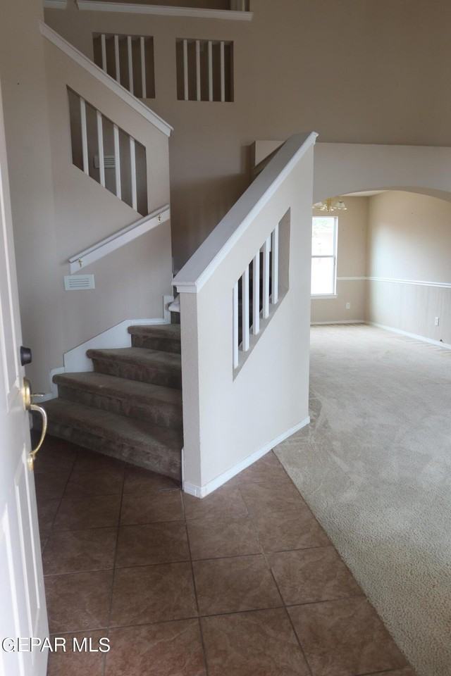 14233 Smokey Point Dr - Photo 2 of 26