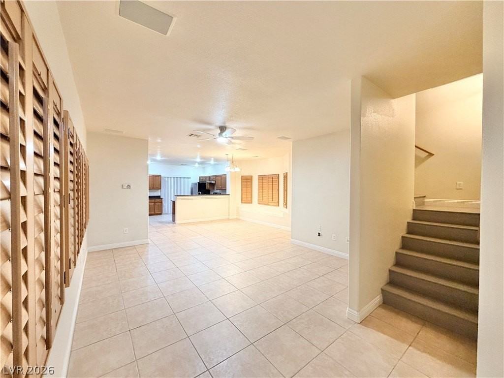 8936 Snowtrack Ave - Photo 6 of 44