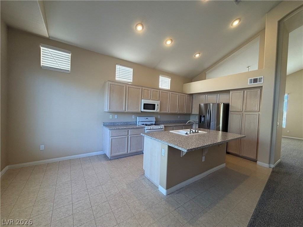 157 Lakewood Garden Dr - Photo 4 of 19