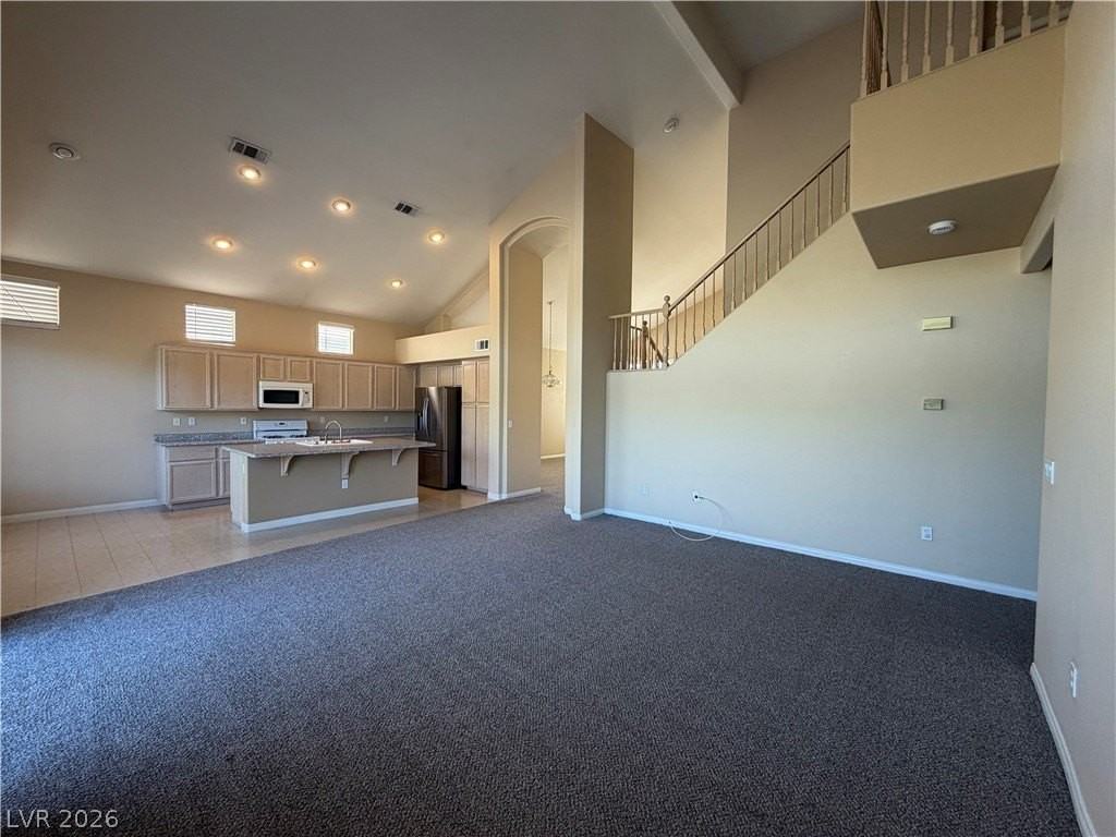 157 Lakewood Garden Dr - Photo 5 of 19