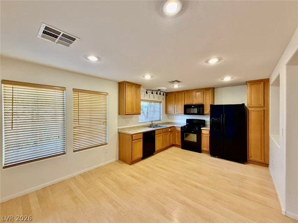 9320 Fort Bayard Ave - Photo 5 of 23
