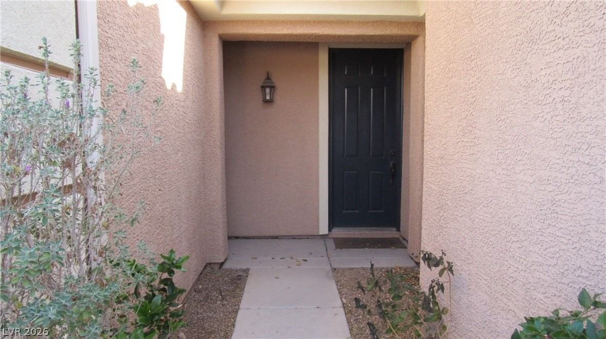 10610 Soaring Palm St - Photo 3 of 32