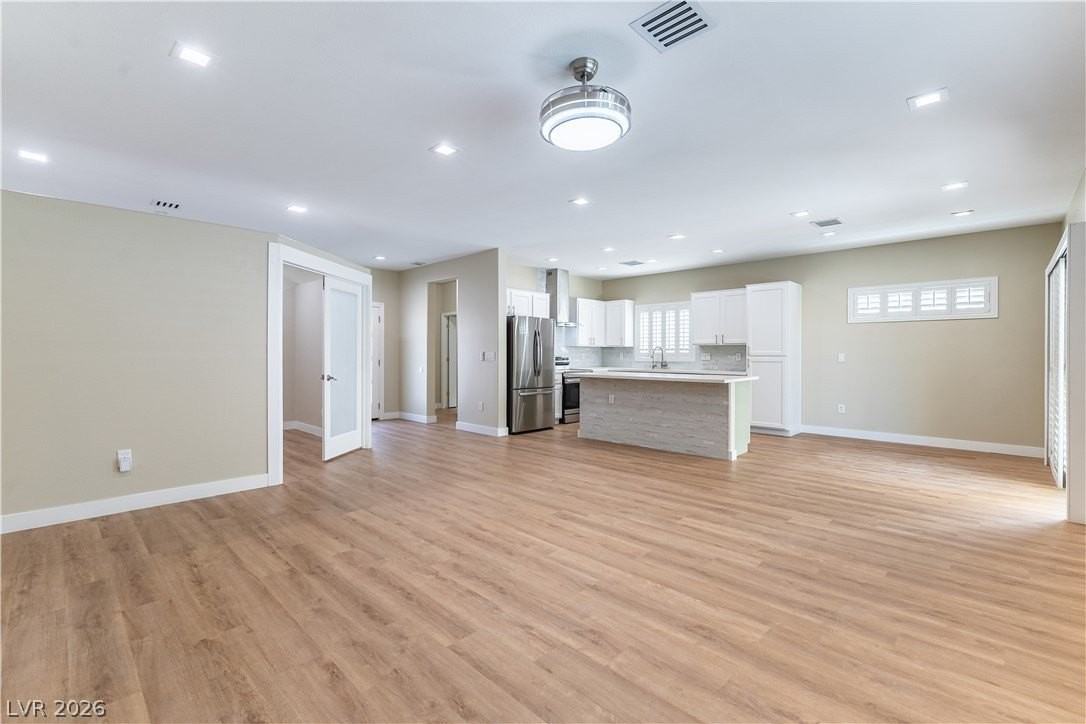 2831 Goldcreek St - Photo 6 of 12
