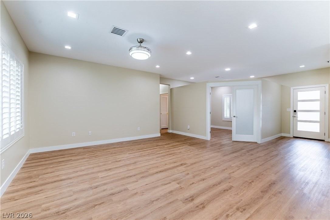 2831 Goldcreek St - Photo 7 of 12
