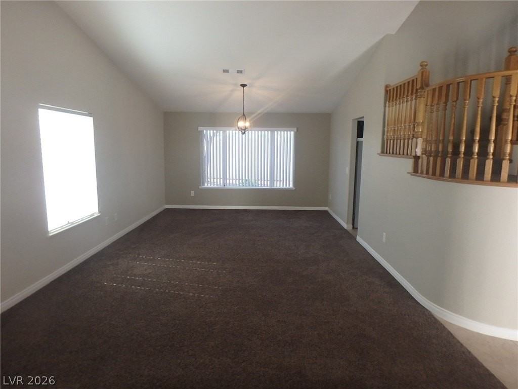 8421 Gillette St - Photo 5 of 21