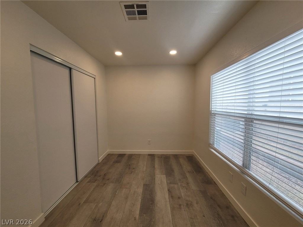 9474 Forbes Field Ct - Photo 6 of 25