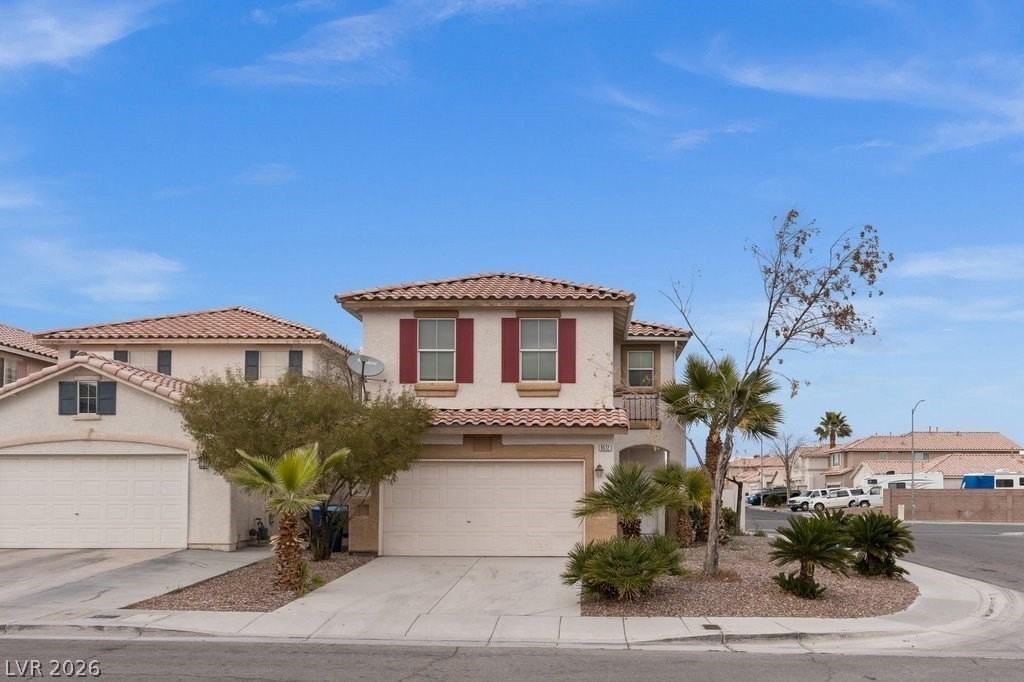 9512 Canyonland Ct - Photo 3 of 33