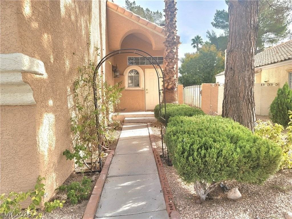2436 Sun Shores Dr - Photo 2 of 29