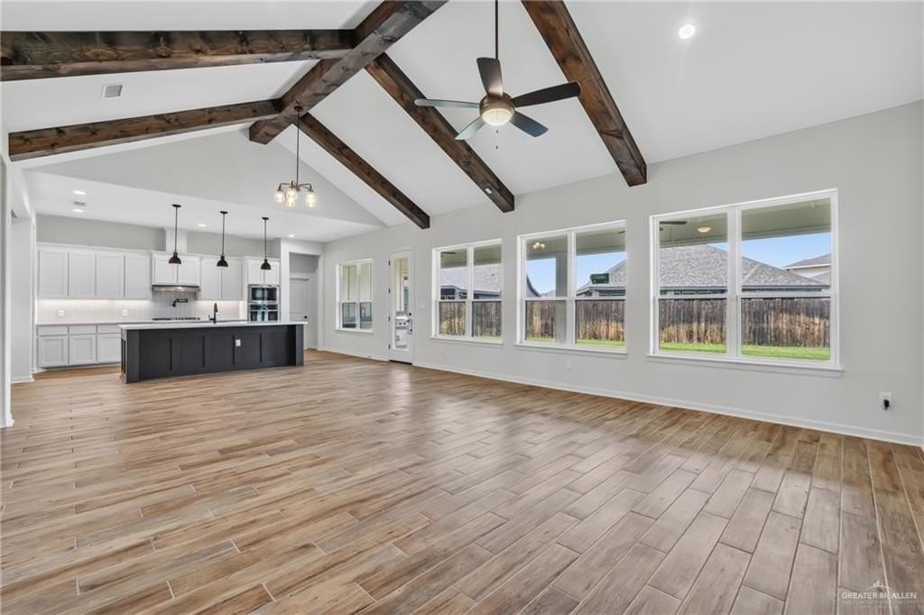 1565 E Silos Ave - Photo 3 of 27