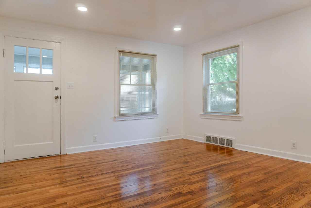 89 W Madge Ave - Photo 5 of 22