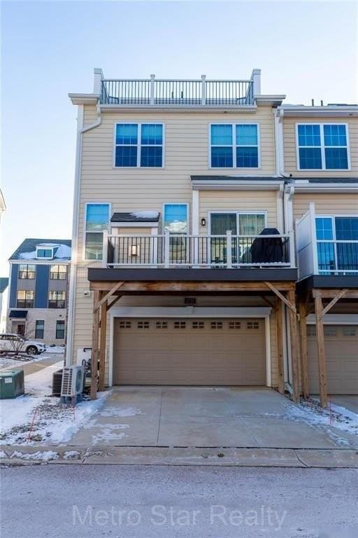 2737 S Spurway Dr - Photo 2 of 36