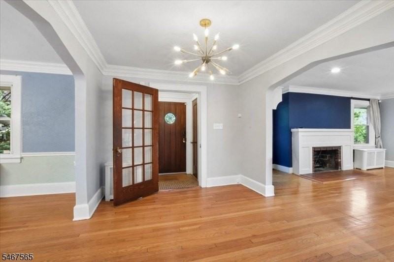 80 Claremont Ave - Photo 3 of 37